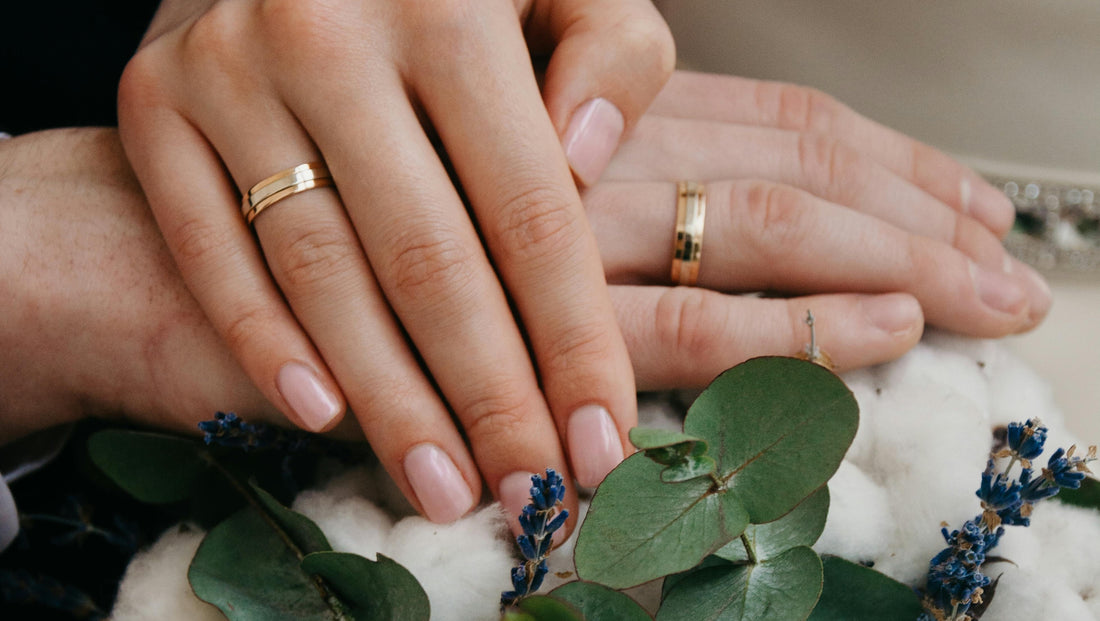 Engraved Promises: Personalizing Silver Rings for the Qixi Valentine's Day