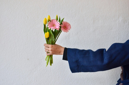 Summer Celebrations: The Perfect Silver Rings for Graduation Season